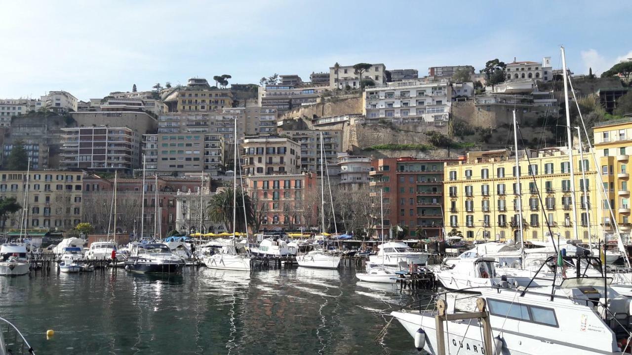 Mergellina Relais Bed & Breakfast Napoli Ngoại thất bức ảnh